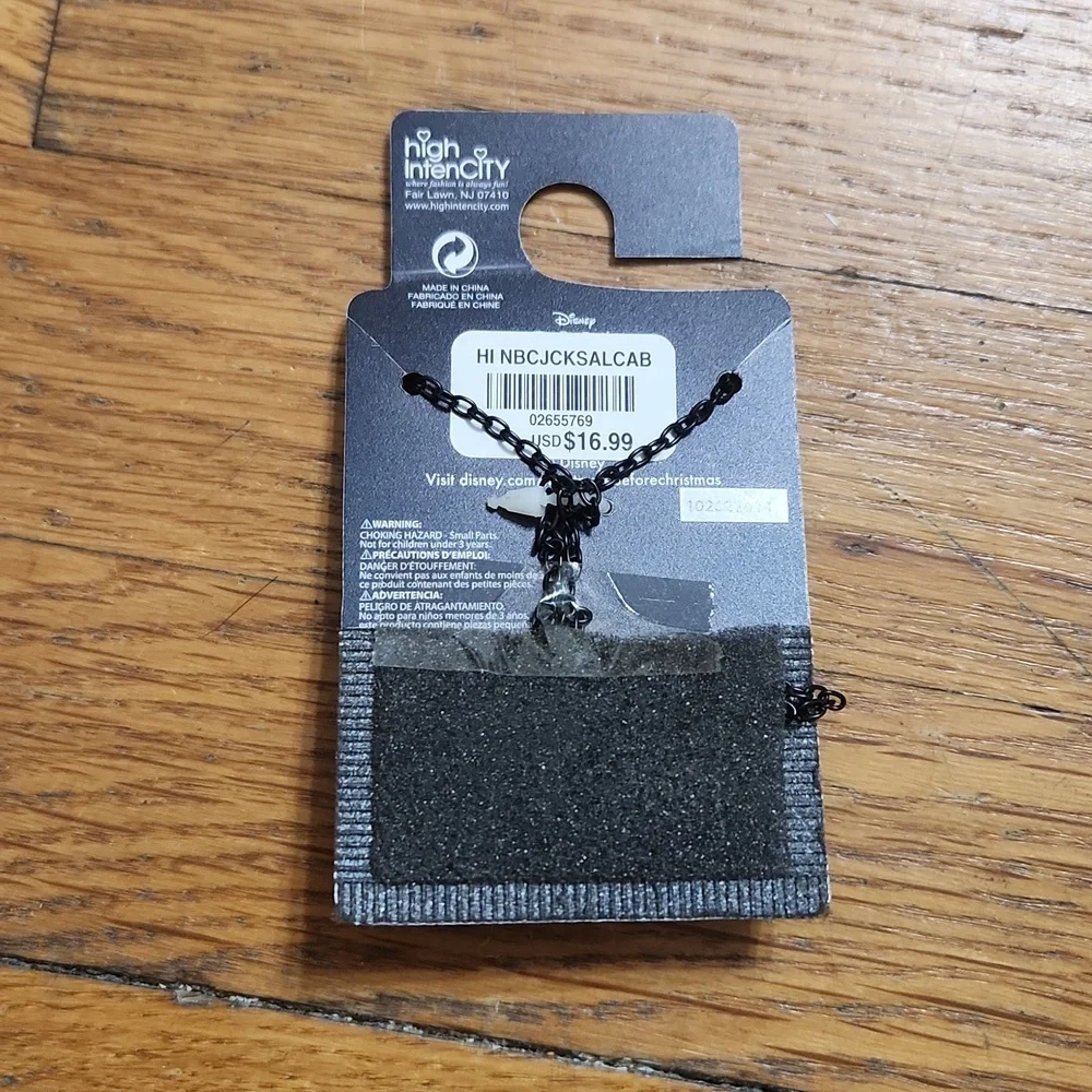 Nightmare Before Christmas Jack and Sally Locket Necklace - Picture 3 of 4